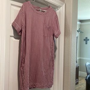 Madewell Aggie Maroon /white checked sheath dress